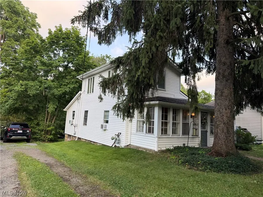 14537 Hickox Street, Burton, OH 44021 - #2