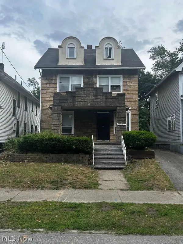 10824 Bryant Avenue, Cleveland, OH 44108
