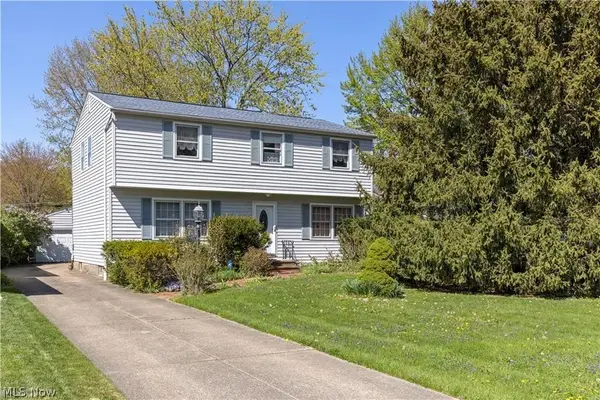 8295 Mentorwood Drive, Mentor, OH 44060