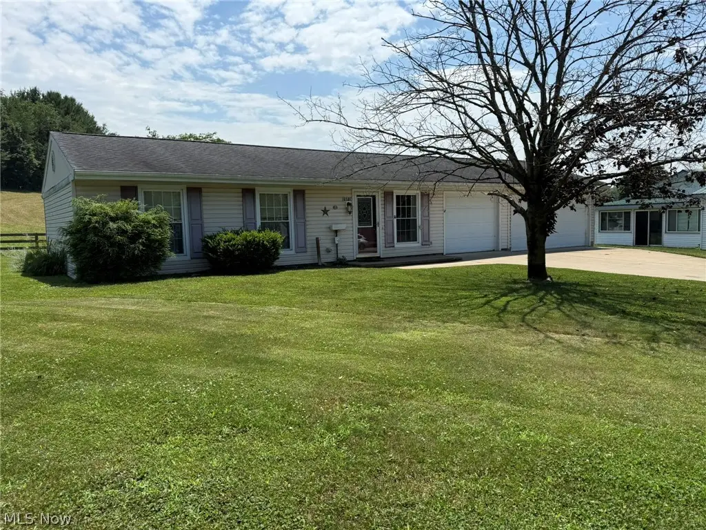 1019 Gordon Ne Square, Bolivar, OH 44612 - #1