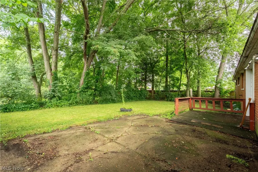 121 Florence Avenue, Alliance, OH 44601 - #2