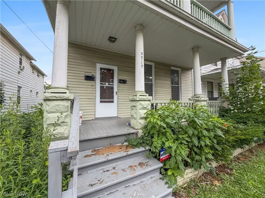 3717 Woodbridge Avenue, Cleveland, OH 44109 - #2