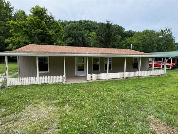 1448 Winding Road, Parkersburg, WV 26104