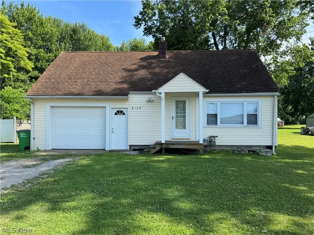 6136 Lake W Road, Ashtabula, OH 44004 - #1