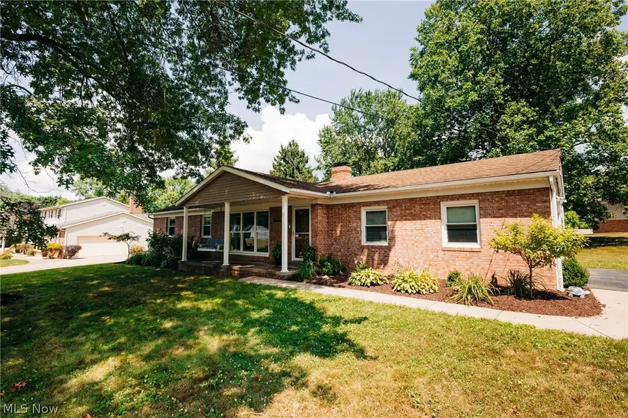 8666 Morning View Nw Avenue, Clinton, OH 44216 - #3