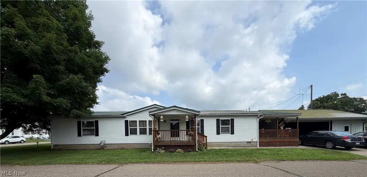 310 Poplar Street, Newcomerstown, OH 43832 - #1