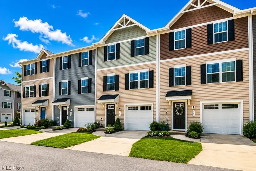 115 Palm Court, Painesville Twp, OH 44077 - #2