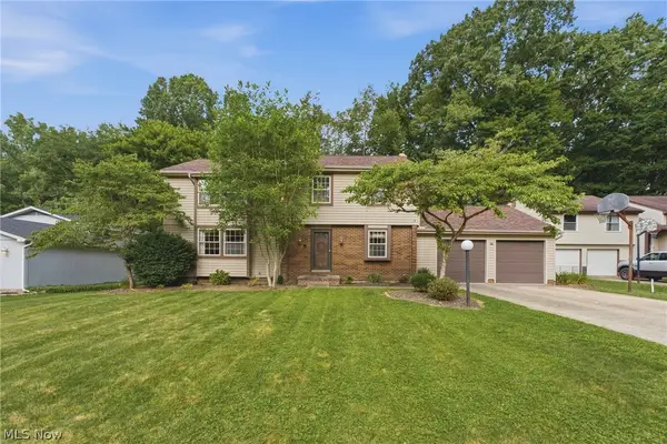 1717 Nutmeg Ne Circle, Massillon, OH 44646