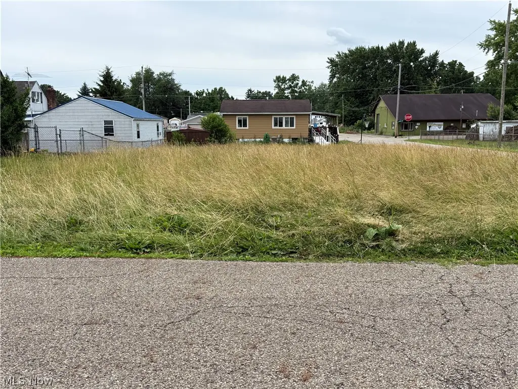 2616 Taft Ne Avenue, Canton, OH 44705 - #1