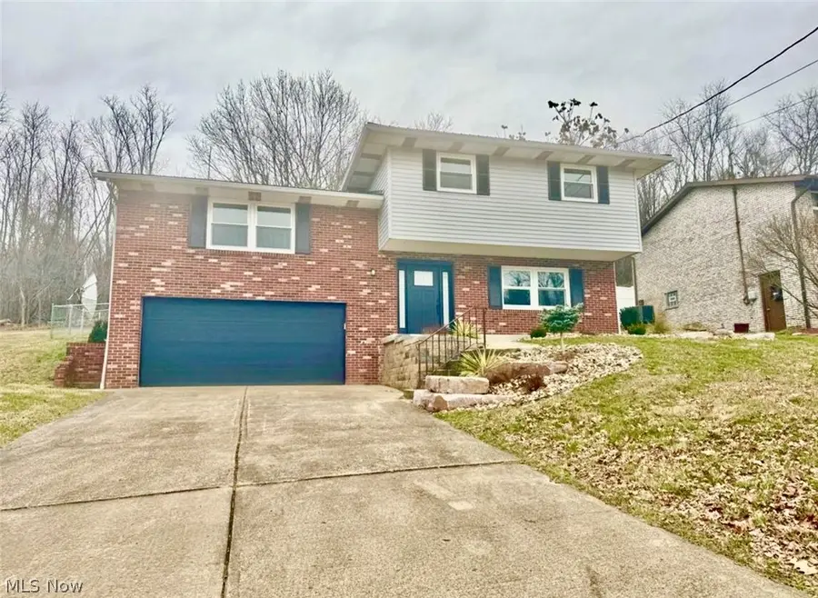 47 East St, New Cumberland, WV 26047 - #2