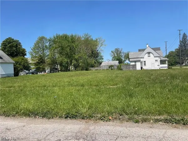 505 W 36th Street, Ashtabula, OH 44004
