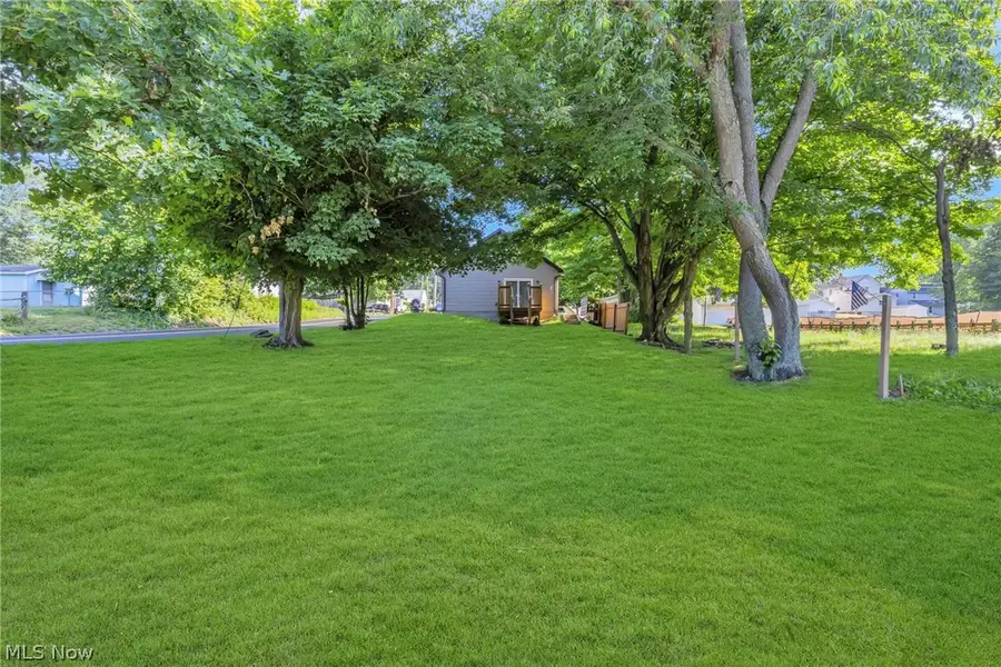 716 W Clark Street, East Palestine, OH 44413 - #2
