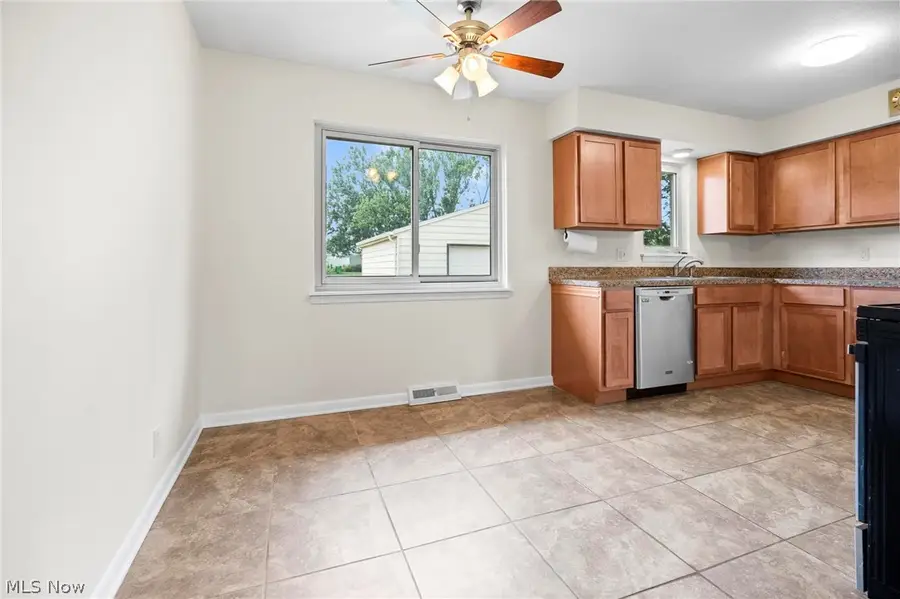 5928 Sweet Birch Drive, Bedford Heights, OH 44146 - #3