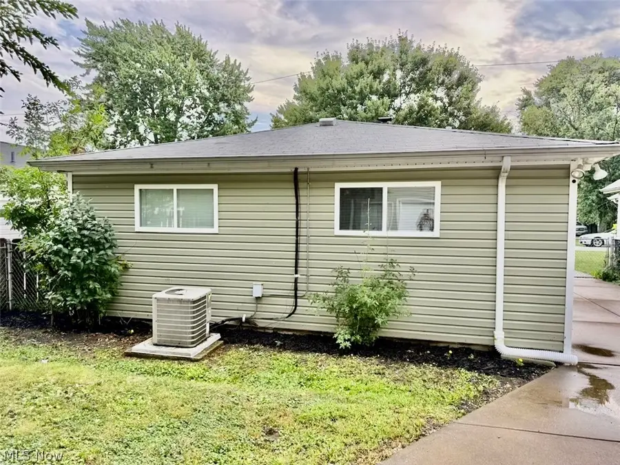 1276 E 359th Street, Eastlake, OH 44095 - #3