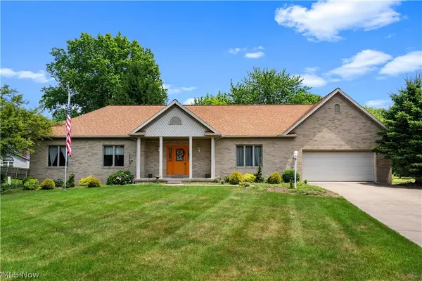 4524 Leawood Ne Drive, Canton, OH 44714