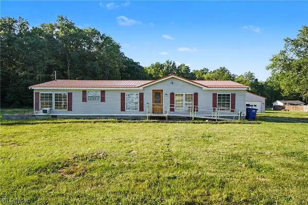 17366 Wick Avenue, Lake Milton, OH 44429