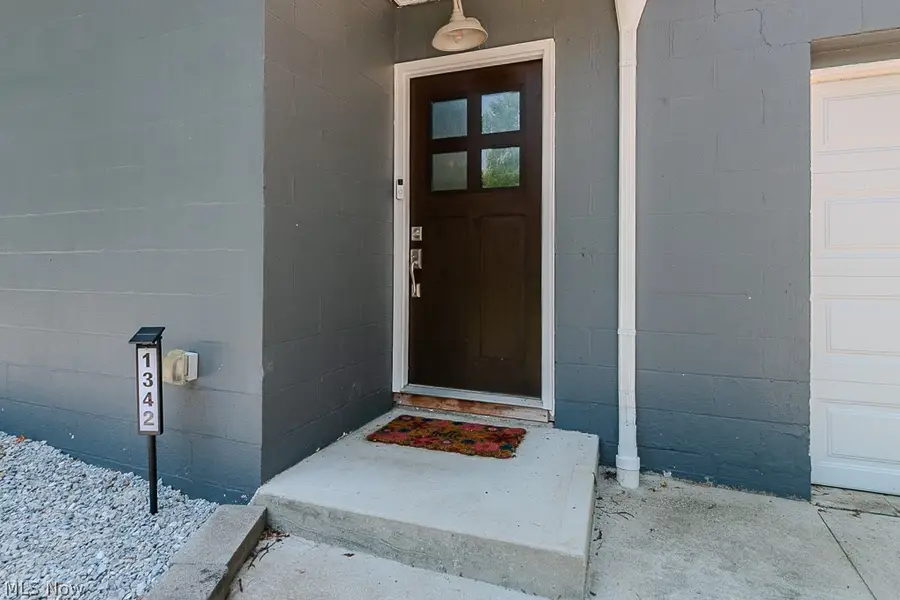 1342 Sebring Avenue, Madison, OH 44057 - #3