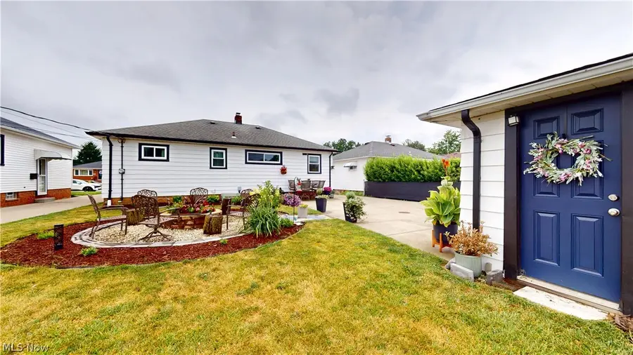 1833 Ridgewick Drive, Wickliffe, OH 44092 - #2