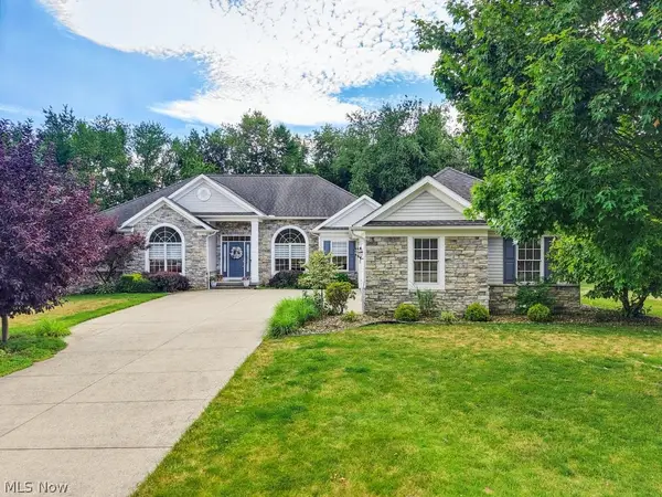 2211 Meadowsweet Lane, Streetsboro, OH 44241