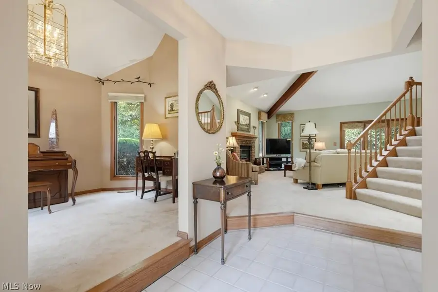 868 Carriage Park Oval, Westlake, OH 44145 - #3