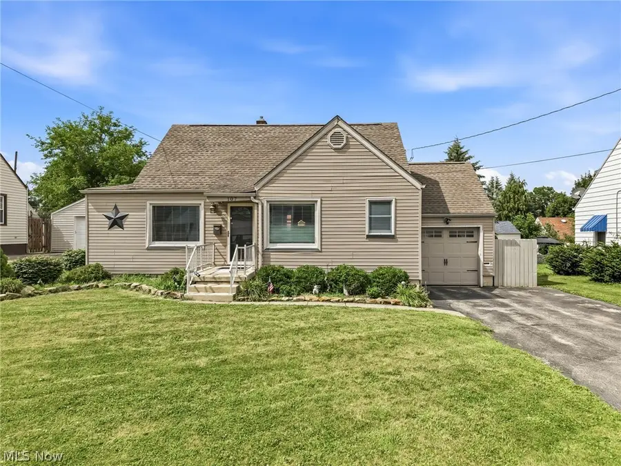 107 Renee Drive, Struthers, OH 44471 - #2
