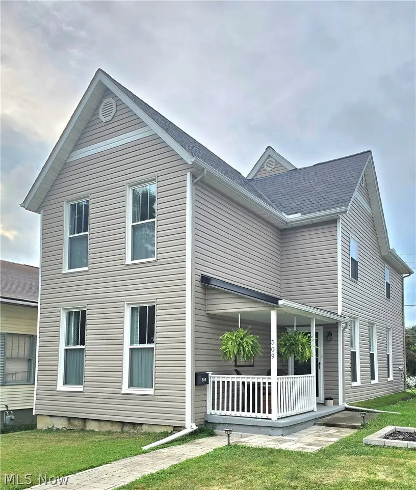 509 Van Horn Avenue, Zanesville, OH 43701 - #3