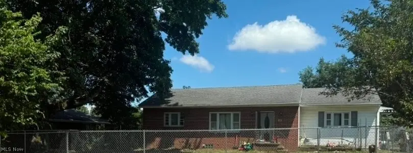 121 E Ralston Avenue, Akron, OH 44301 - #1