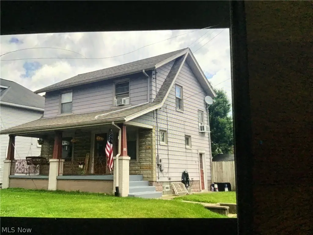 303 Stewart, Hubbard, OH 44425 - #1