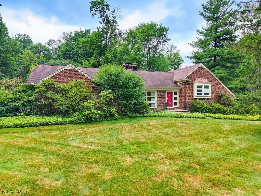 21 Hampshire Road, Akron, OH 44313 - #1