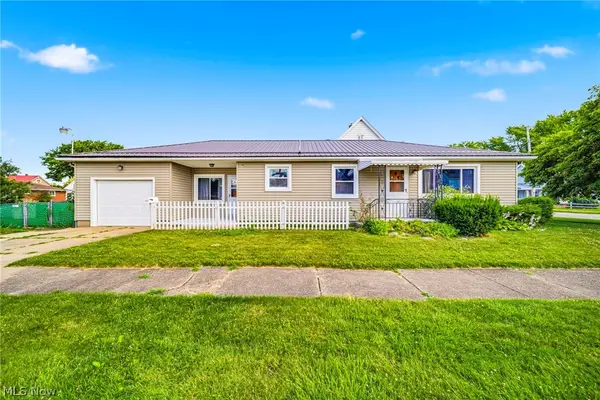 240 Russell Road, Conneaut, OH 44030