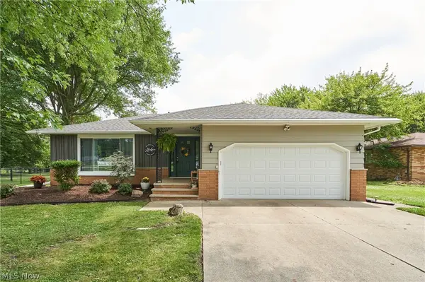 8223 Wesley Drive, Strongsville, OH 44136