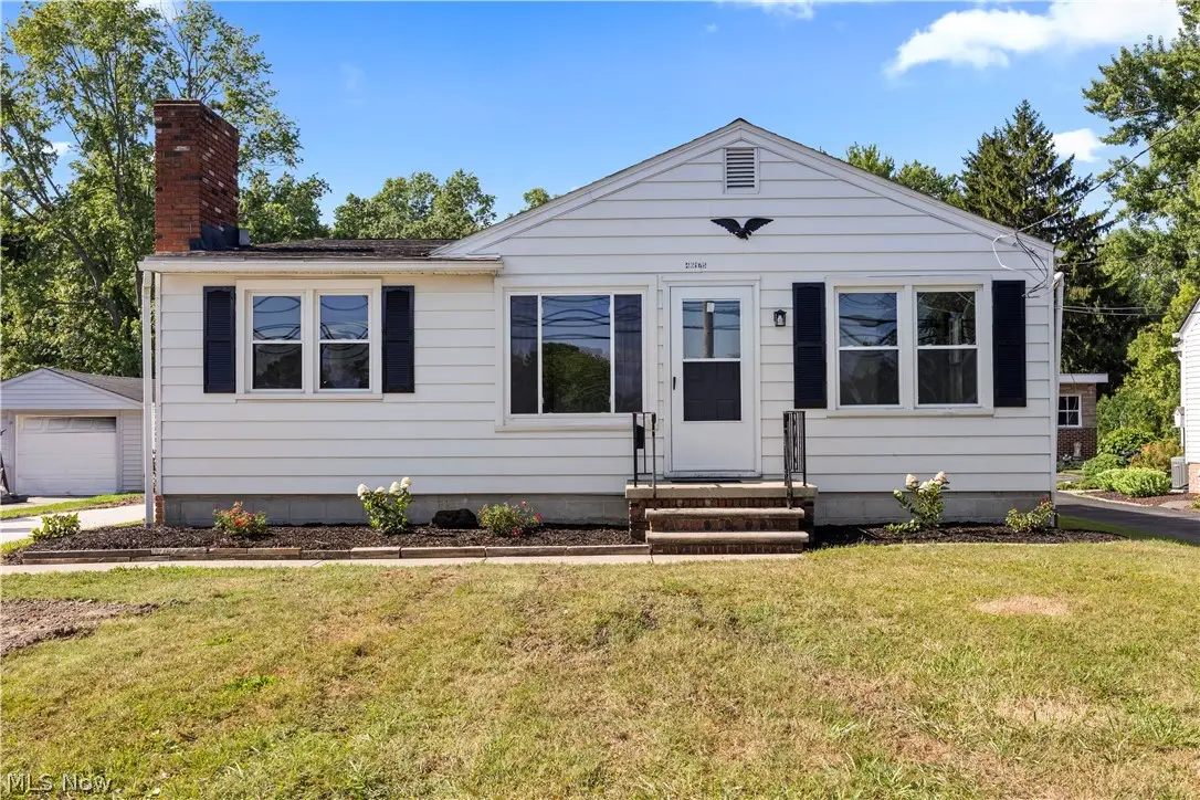 46175 Middle Ridge Road, Amherst, OH 44001 - #1