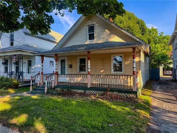 6103 W Clinton Avenue, Cleveland, OH 44102