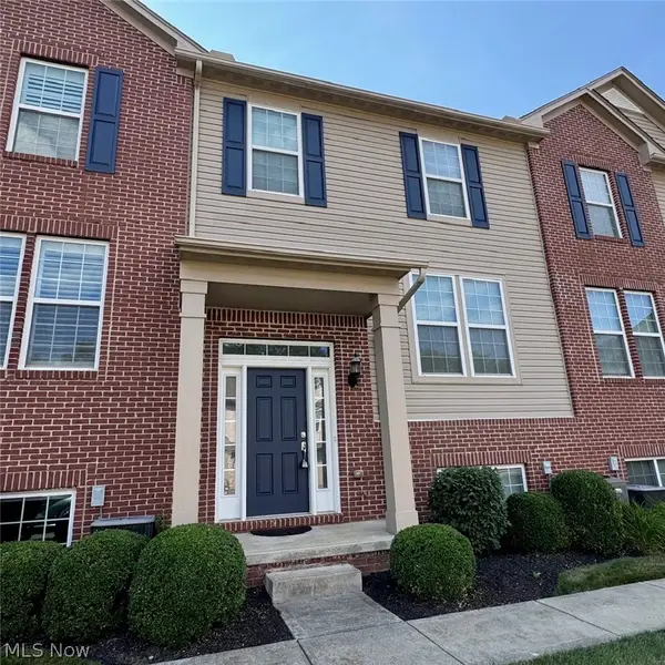 393 Caleb Drive, Akron, OH 44321