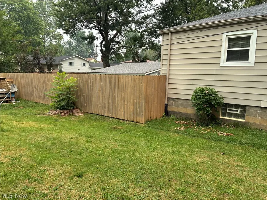 336 Taylor Street, Amherst, OH 44001 - #3