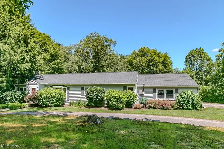 8422 Holly Hill Drive, Novelty, OH 44072 - #2