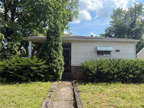 908 Clifford Avenue, Akron, OH 44306