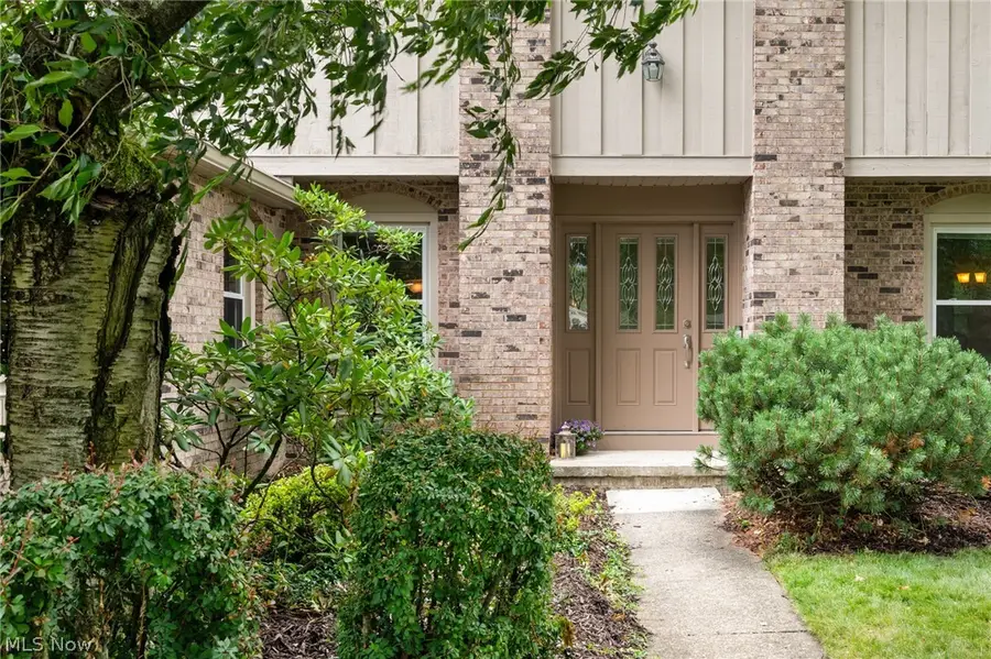 5082 Cheswick Drive, Solon, OH 44139 - #3