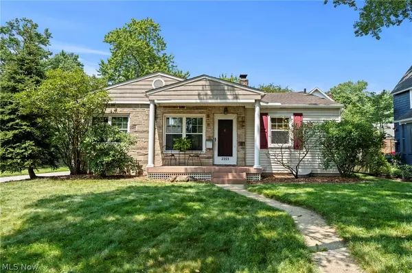 2353 Chestnut Boulevard, Cuyahoga Falls, OH 44223