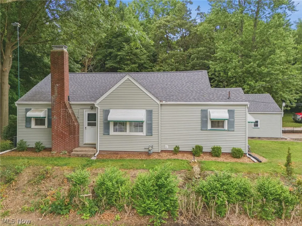 7676 Justus Sw Avenue, Navarre, OH 44662 - #1