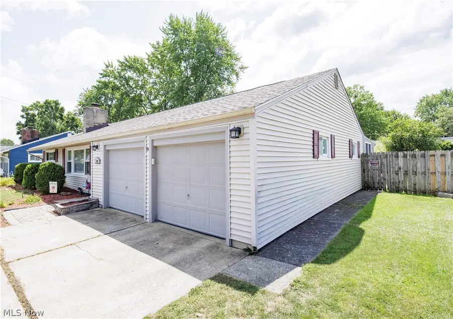395 Pattie Drive, Berea, OH 44017 - #3