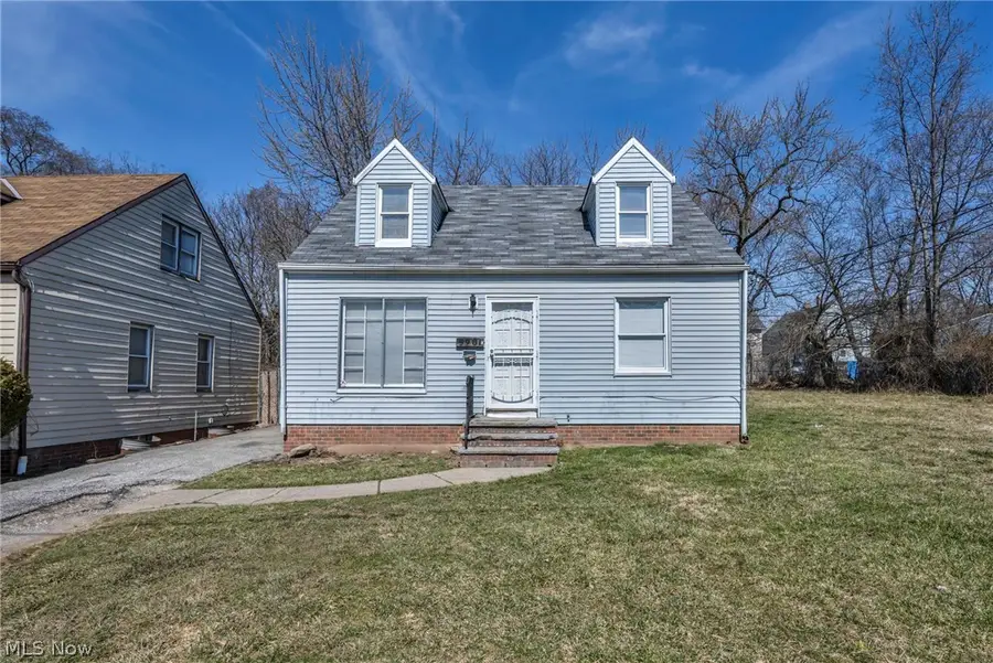 9901 Marah Avenue, Cleveland, OH 44104 - #2
