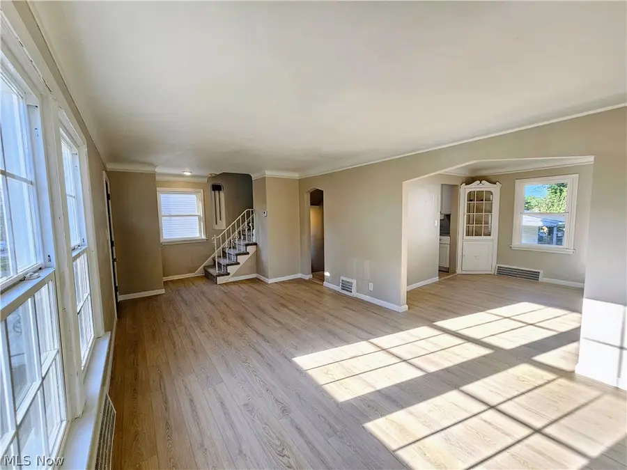 5221 E 119th Street, Garfield Heights, OH 44125 - #3
