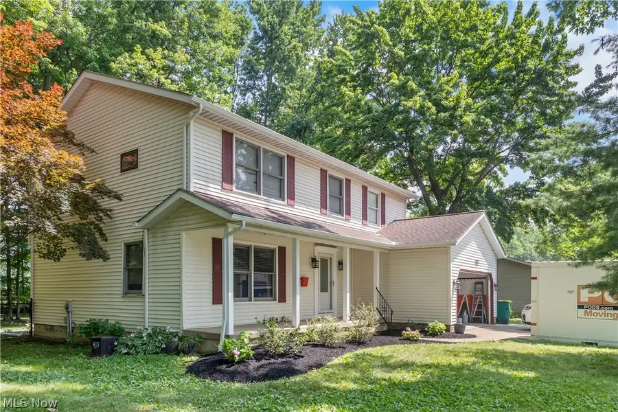 8121 Yorkshire Drive, Mentor, OH 44060 - #2