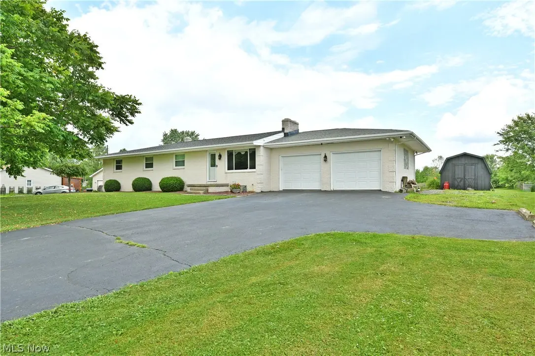 6556 Ridge Road, Cortland, OH 44410 - #1