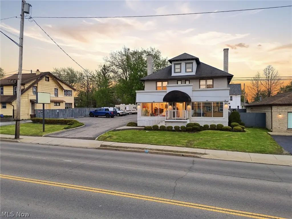 1214 E Market Street, Warren, OH 44483 - #1