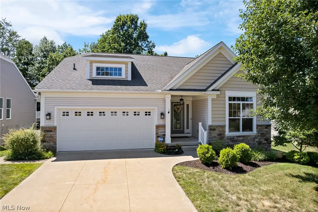 6529 Harness Ne Circle, Canton, OH 44721 - #1