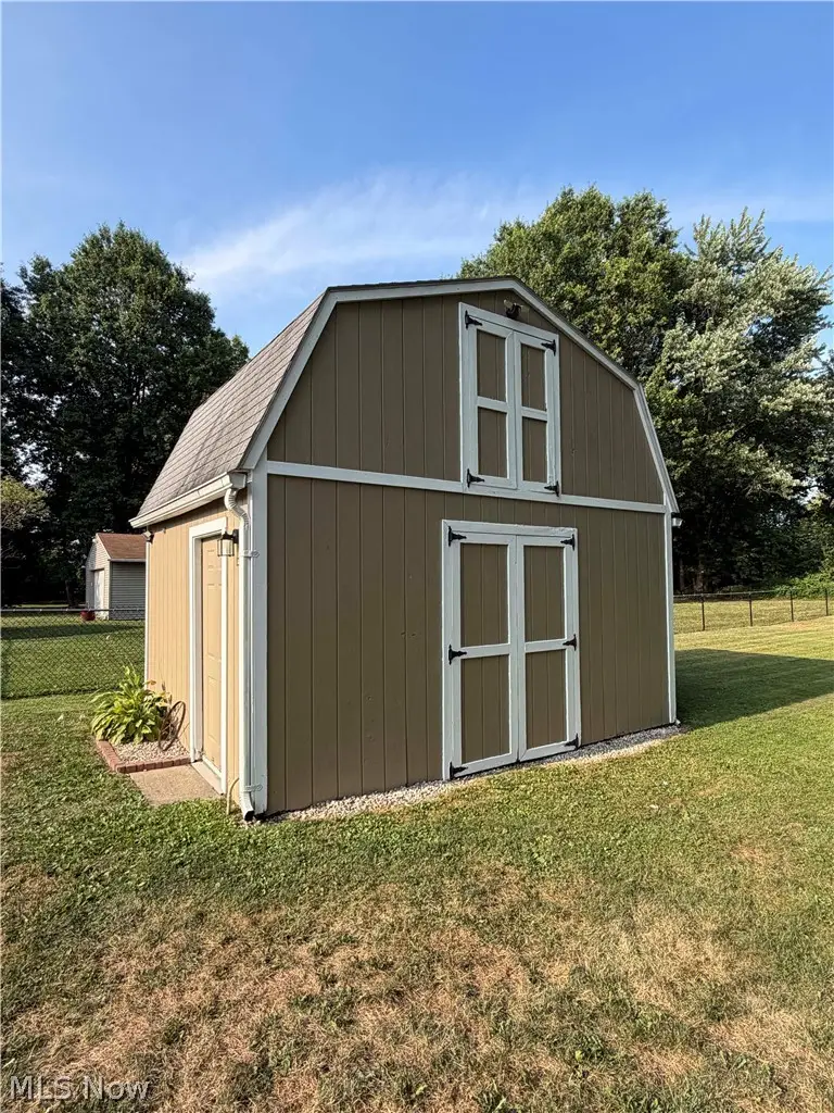 200 Genoa Sw Avenue, Massillon, OH 44646 - #2