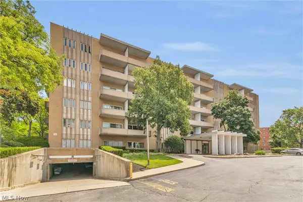 3167 Linden Road #201, Rocky River, OH 44116