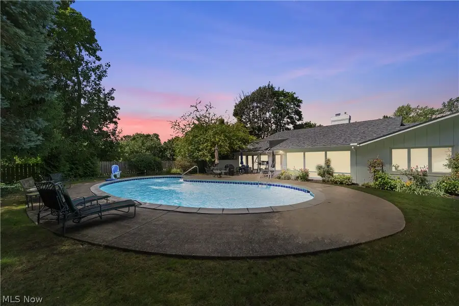 24690 Shaker Boulevard, Beachwood, OH 44122 - #2